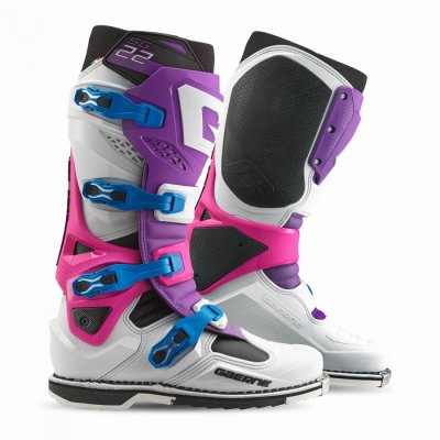 Crosstövlar GAERNE, SG22 LIMITED EDITION, LILA VIT BLÅ ROSA